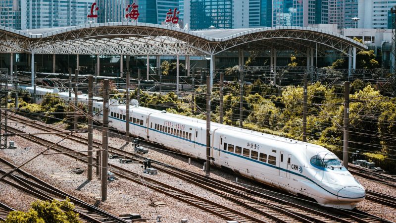 Mô Hình Phát Triển Đường Sắt Tốc Độ Cao Trung Quốc: Phân Tích Kỹ Thuật